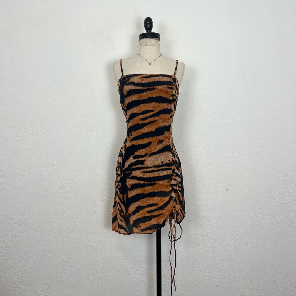 REVOLVE BEACH RIOT Gia Dress in Tiger sz Md - Picture 3 of 12